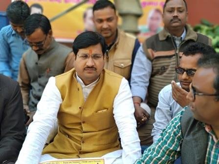 शिक्षकों ने मूल्यांकन बहिष्कार और तेज किया-MIRZAPUR