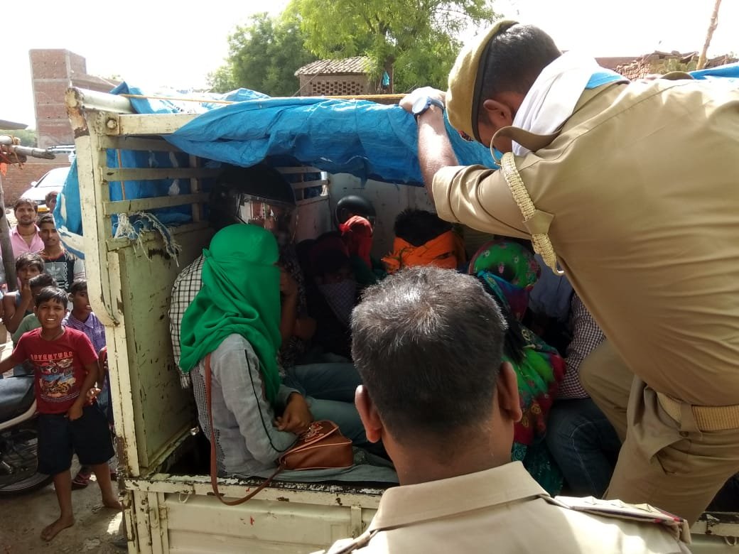 होटल में चल रहे देह व्यापार का भंडाफोड़ -मिर्जापुर