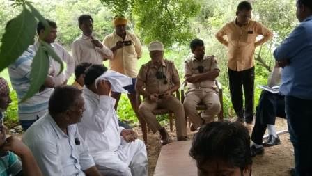 भारी पुलिस फोर्स के साथ SDM चुनार पहुंचे मौके पर-MIRZAPUR