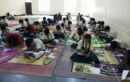 आई० क्यू० ओलम्पियाड परीक्षा का प्रथम चरण आयोजित-बजाज विद्यालय