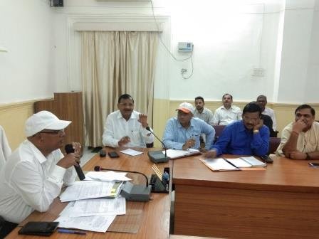 गंगा यात्रा को लेकर जिलाधिकारी की अध्यक्षता में गंगा समिति की बैठक आहूत-MIRZAPUR