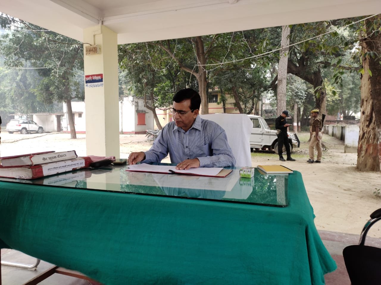 पुलिस अधीक्षक ने कछवा थाने का किया औचक निरीक्षण- मिर्जापुर