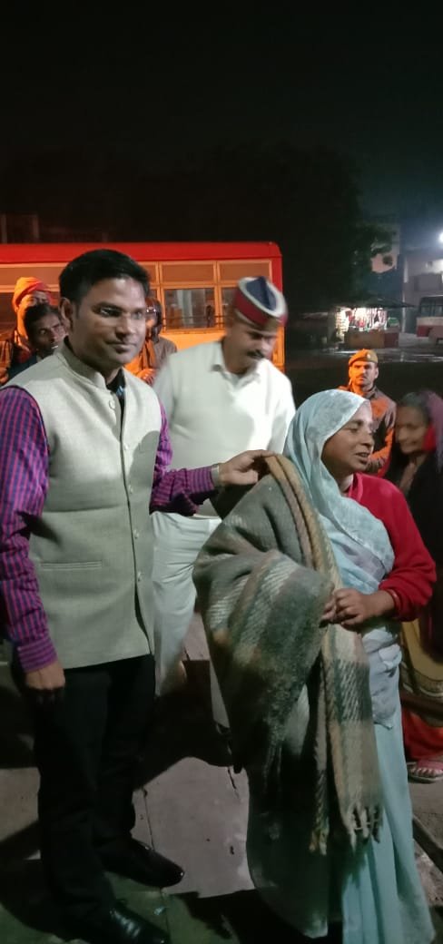 सुशील कुमार पटेल के दरियादिली से कई चेहरों पर लौटी मुस्कान- मिर्जापुर