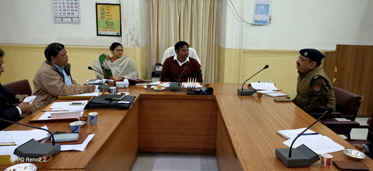 बिना थर्ड पार्टी बीमा के 158 चालान किए गए -संभागीय परिवहन अधिकारी प्रशासन रवि कांत शुक्ला