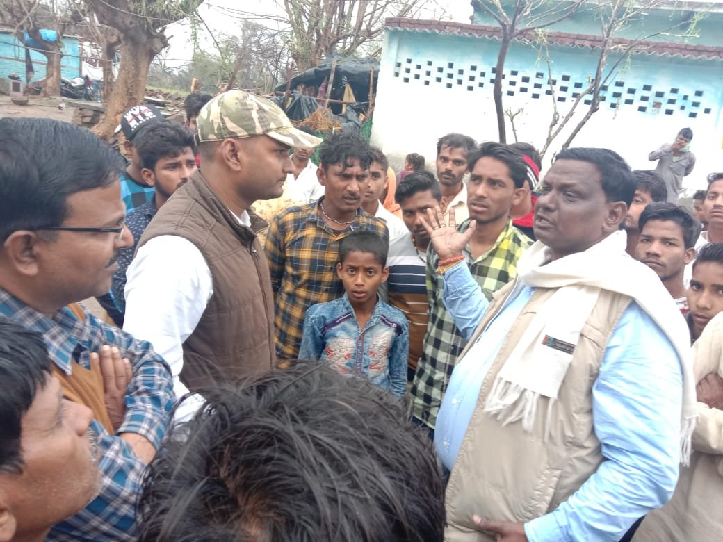 48 घण्टे के अन्दर अध्यक्ष के पहल से खाते में आये पैसे-MIRZAPUR