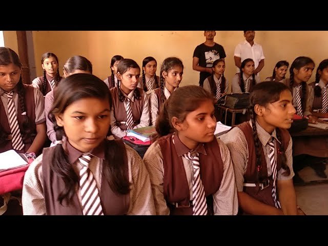 अब कोई भी बच्चा स्कूल से वंचित नहीं रहेगा -शिवम ओझा