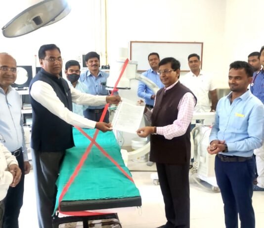 शल्य चिकित्सा की सुगमता हेतु सीआर्म एपेक्स ट्रस्ट हॉस्पिटल को समर्पित