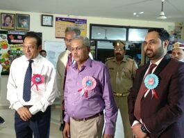 मिर्जापुर मंडल आयुक्त योगेश्वर राम मिश्रा सनबीम में विशेष प्रशिक्षण देंगे छात्रों को
