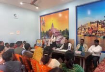 दवा व्यापारी धीरज गुप्ता के हत्यारे अभी भी पुलिस पकड़ से दूर व्यापारियों में आक्रोश – चंदौली