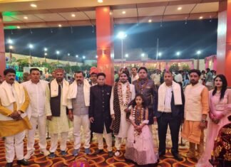 जिला पंचायत सदस्य अमरावती देवी के पुत्र के शादी समारोह में राष्ट्रीय स्तर के नेताओं की मौजूदगी