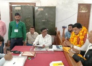सपा ने मिर्जापुर नगर पालिका अध्यक्ष पद के लिए सतीश मिश्रा पर किया पूरा भरोसा