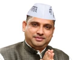 आम आदमी पार्टी के प्रत्याशी सुनील कुमार पांडेय के भावनात्मक उद्गार