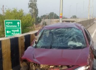 महाराष्ट्र की गाड़ी डिवाइडर से टकराई कार में सवार लोग घायल एक की मौत की भी खबर, मिर्जापुर