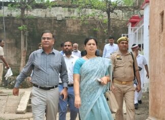 डीएम मिर्जापुर ने चुनार में महोत्सव कराने का लिया निर्णय ,पर्यटन को मिलेगा बढ़ावा