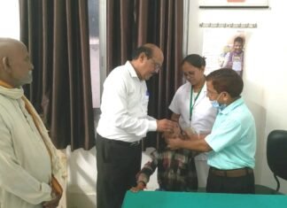 एपेक्स मे रोग प्रतिरोधक क्षमता व समरण शक्ति हेतु 38 बच्चों ने ली सुवर्णप्राशन खुराक