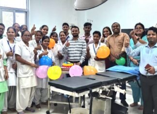 एपेक्स ट्रस्ट पैरामेडिकल इंस्टीट्यूट ने मनाया एनेस्थेसिया एवं ओटी टेकनीशियन दिवस