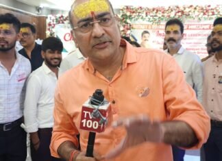 पत्रकार वीरेंद्र गुप्ता ब्यूरो चीफ टीवी हंड्रेड न्यूज़ चैनल मिर्जापुर का मोबाइल नंबर 94 53 82 1310