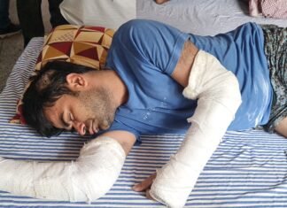 खड़ंजा के विवाद में जानलेवा हमला मनोज दुबे जीवन और मौत के बीच कर रहा संघर्ष