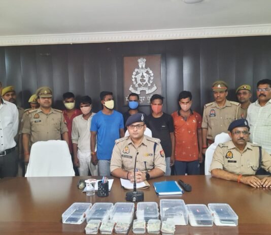 मिर्जापुर में 06 शातिर वाहन चोर अवैध तमंचे के साथ गिरफ्तार, चोरी की 11 अदद मोटरसाइकिल भी बरामद —*