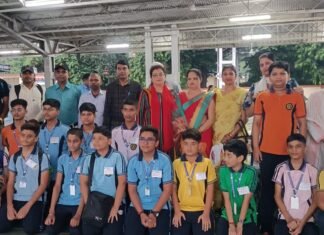राष्ट्रीय साहसिक कार्यक्रम के लिए 20 सदस्यीय डैफोडिलियन स्काउट दल पंचमढ़ी के लिए हुआ रवाना