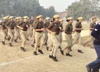 एसपी मिर्जापुर ने जवानों को मानसिक व शारीरिक रूप से स्वस्थ्य रहने हेतु लगवायी दौड़