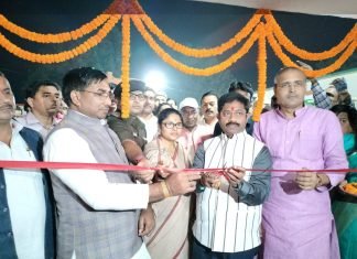 जनपद के प्रभारी मंत्री नन्द गोपाल गुप्ता ‘नन्दी’ का आज अपने जनपद मिर्जापुर में भ्रमण