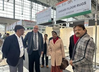 भारतीय पवेलियन का उद्घाटन हैम्बर्ग के भारत के महावाणिज्य दूतावास सुश्री सौम्या गुप्ता द्वारा किया गया