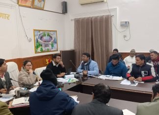 बड़े विकास खण्डो में कम से कम 08 गौशाला अवश्य होना चाहियें-डीएम