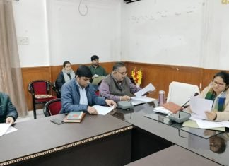 जिलाधिकारी की अध्यक्षता में जिला पर्यावरण समिति व जिला गंगा समिति की बैठक सम्पन्न