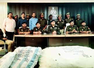 मिर्जापुर में दो करोड़ कीमत की अफीम बरामद, मिर्जापुर में ही कर रहा था पैदा