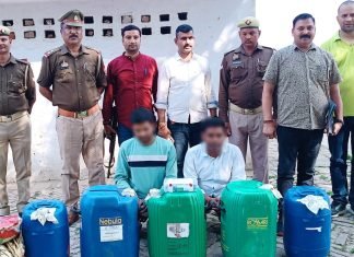 मिर्जापुर में नकली शराब बनाने की फैक्ट्री का भंडाफोड़ ,दो गिरफ्तार