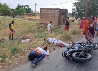 ट्रक और बाइक की जबरदस्त टक्कर में बाइक सवार 02 युवक की हुई मौत