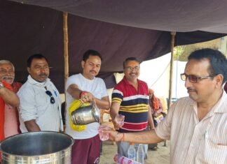 परशुराम जयंती के अवसर पर निशुल्क प्रसाद वितरण का कार्यक्रम मिर्जापुर में संपन्न