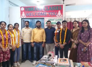 मिर्जापुर के वाईब्रेंट क्लासेस के छात्रों ने पांचवे वर्ष भी लहराया परचम -अजय सिंह
