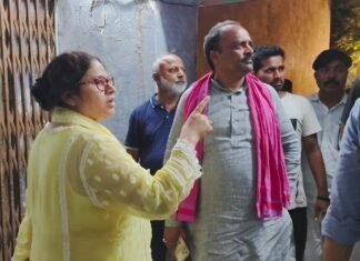 पॉलिटेक्निक स्ट्रांग रूम का रमेश बिंद के साथ डीएम ने किया निरीक्षण , शिकायतकर्ता संतुष्ट