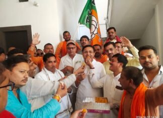 तीसरी बार नरेंद्र मोदी के प्रधानमंत्री बनने पर मिर्जापुर के भाजपाइयों में भी जबरदस्त हर्ष