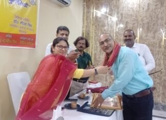 नोटिस,टेंडर, सूचना विज्ञापन या न्यायालय द्वारा जारी वारंट की सूचना के लिए 9453 8213 10 पर करें संपर्क- मिर्जापुर