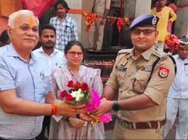 प्रदेश के मुख्य सचिव ने विन्ध्याचल पहुंचकर मां विन्ध्यवासिनी देवी का किया दर्शन पूजन