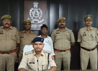 ₹ 25 हजार का इनामियाँ गिरफ्तार, कब्जे से आभूषण व नगदी बरामद —मिर्जापुर