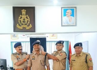 मनोज गुप्ता’ के पदोन्नत होने पर, डीआईजी,एसपी और मिर्जापुर के लोगों ने शुभकामनाएं दी