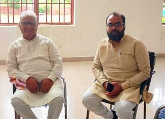मीरजापुर के गौरव अंबरिश सिंह को विश्व हिंदू परिषद का राष्ट्रीय प्रवक्ता बनने की हार्दिक बधाई:- ई० विवेक बरनवाल