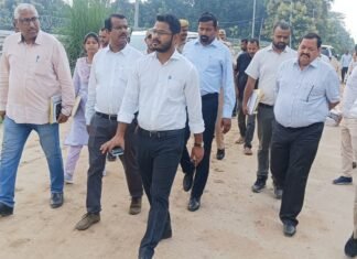 मुख्य विकास अधिकारी ने स्पोर्टस स्टेडियम में निर्माणाधीन छात्रावास भवन का किया निरीक्षण*