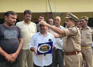 112 नंबर पर फोन करके दूसरे की मदद करने वाले किए गए सम्मानित ,मिर्जापुर