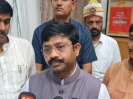माफियाओं के विरूद्ध करे कड़ी कार्यवाही-जन मानस को मिले भय मुक्त वातावरण -मंत्री नंद गोपाल गुप्ता