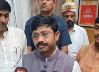 माफियाओं के विरूद्ध करे कड़ी कार्यवाही-जन मानस को मिले भय मुक्त वातावरण -मंत्री नंद गोपाल गुप्ता