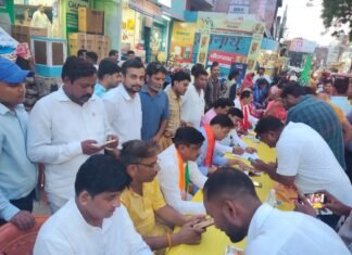मिर्जापुर के भाजपा नेताओं ने भाजपा की सदस्यता के लिए जारी किया मोबाइल नंबर 8800002024