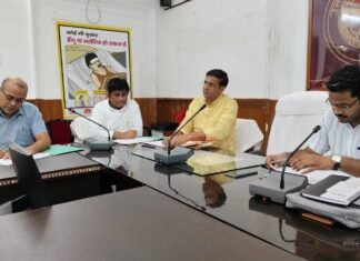 विश्वकर्मा योजना के तहत 36 हजार 70 प्राप्त आवेदनों के सापेक्ष 8 हजार को दी गयी स्वीकृति