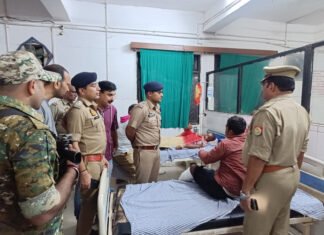 मिर्जापुर पुलिस और इनामी बदमाशों के बीच चली गोली, दोनों बदमाश हुए घायल