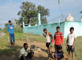 भावा गांव में मंदिर का पुनरुद्धार करने गए लोगों को दूसरे पक्ष के लोगों ने रोका