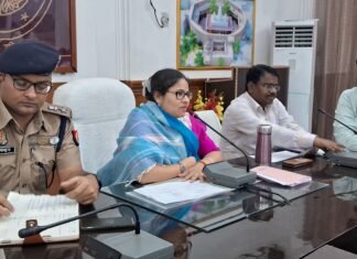 पूरे जनपद में आर्दश आचार संहिता लागू, चुनाव आयोग के दिशा निर्देशो का करे अनुपालन